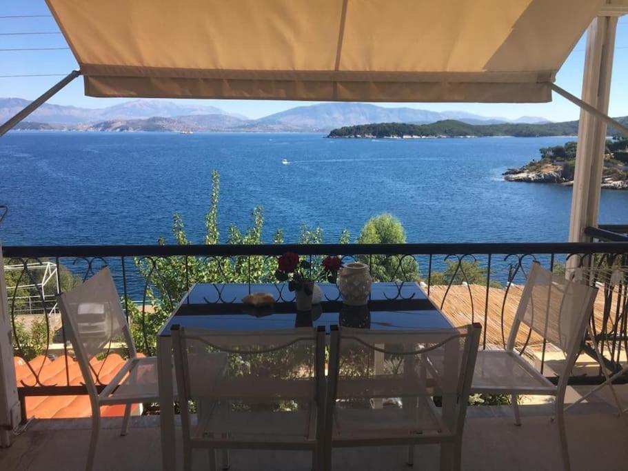 Summer Senses In Kasziópi Kültér fotó